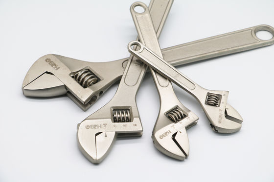 Auto Adjustable Universal Wrench Set Spanner Ratchet Non-Slip Ujung Ganda